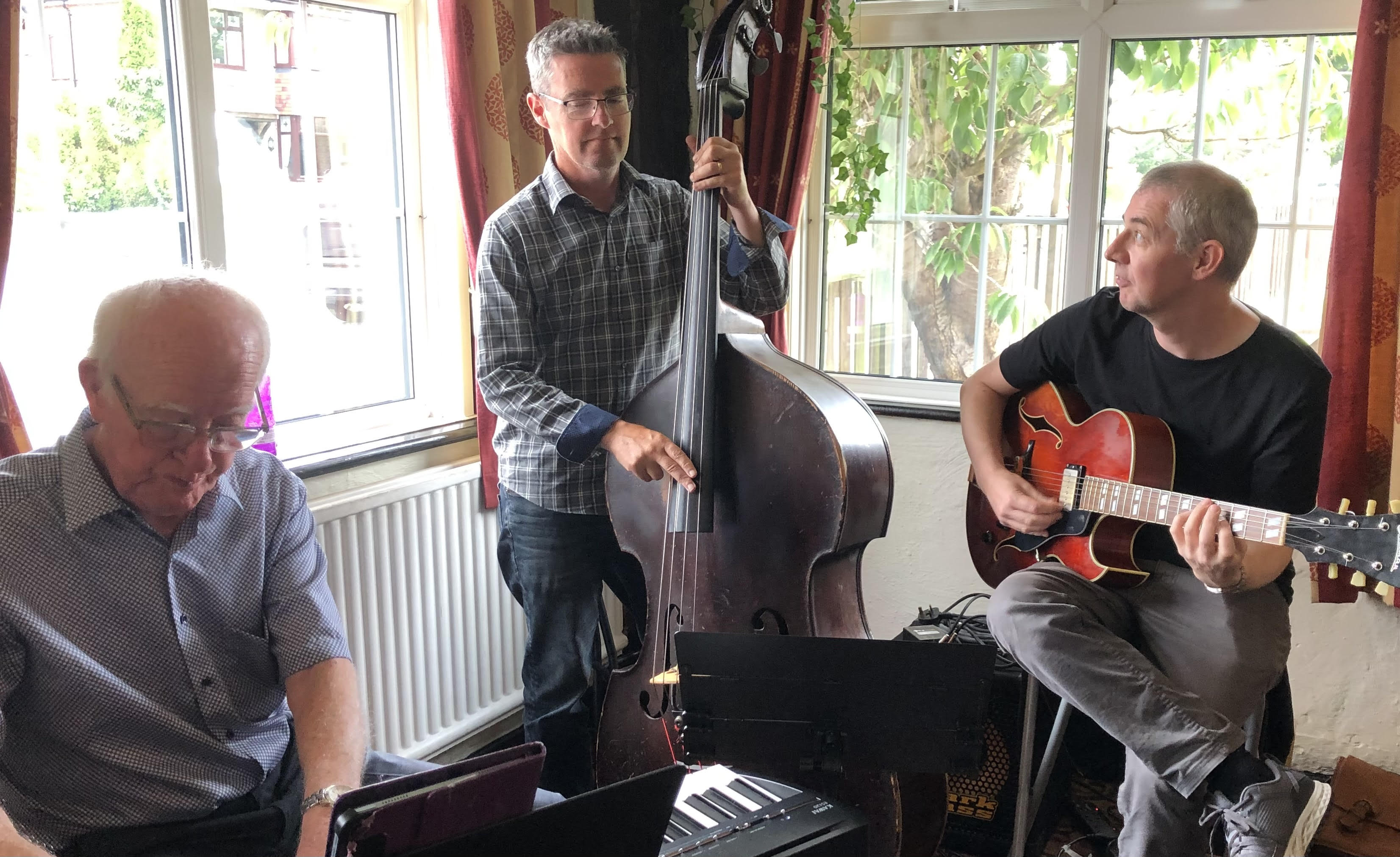 Andy Hulme trio